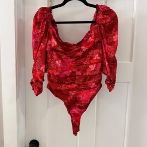 NWT For Love Lemons Monet Ruched Floral Bodysuit Red Pink Puff Sleeve Sweetheart